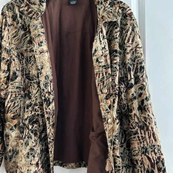 Multiples Velvet-Like Jacket, size large - Picture 8 of 10